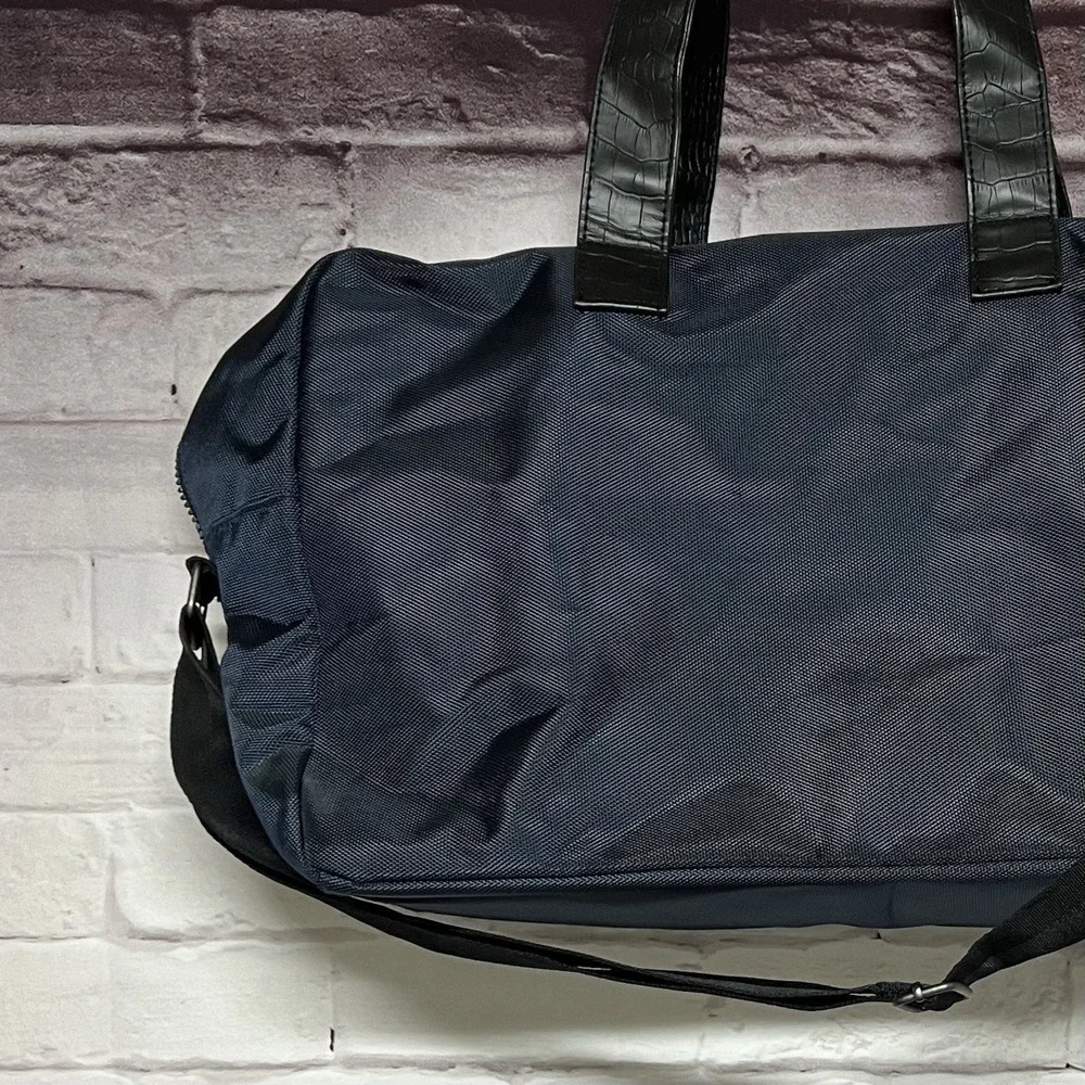 Jimmy Choo Parfums Duffle Tote Bag Navy Nylon‎ Travel Weekend Overnight